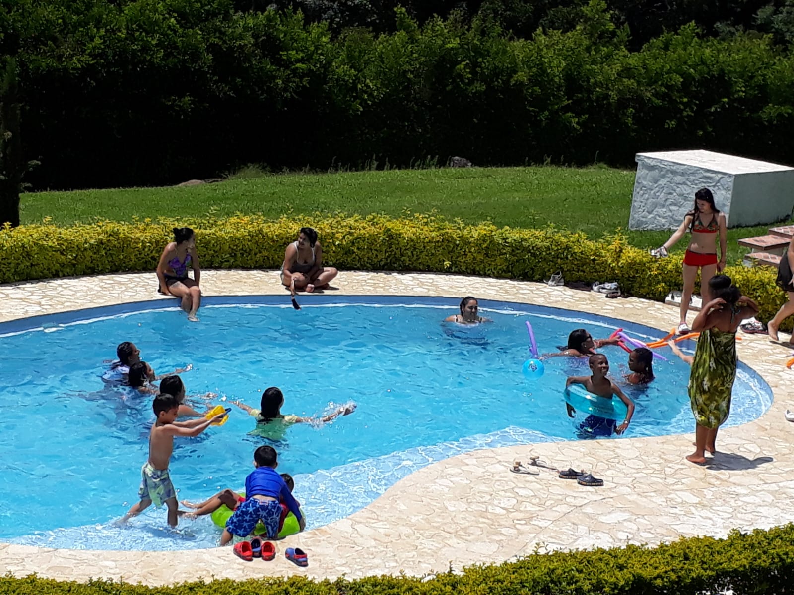 Foto grupal de voluntarios
